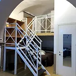 Planny - Guest House: Porta Pia